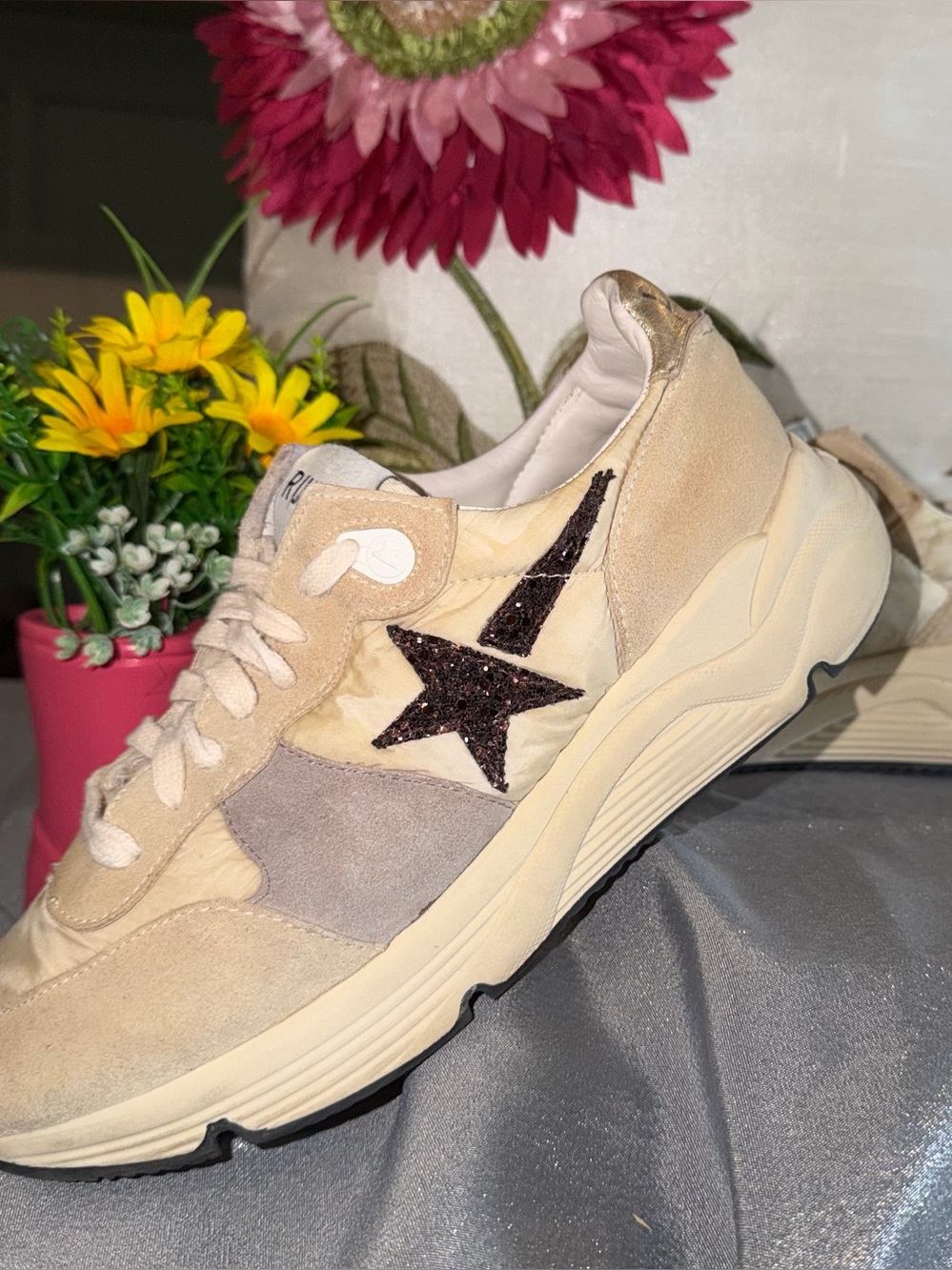 Golden Goose Running Sole Sneakers Beige Suede Gold GGDB Size 39 US 9 - Picture 3 of 14